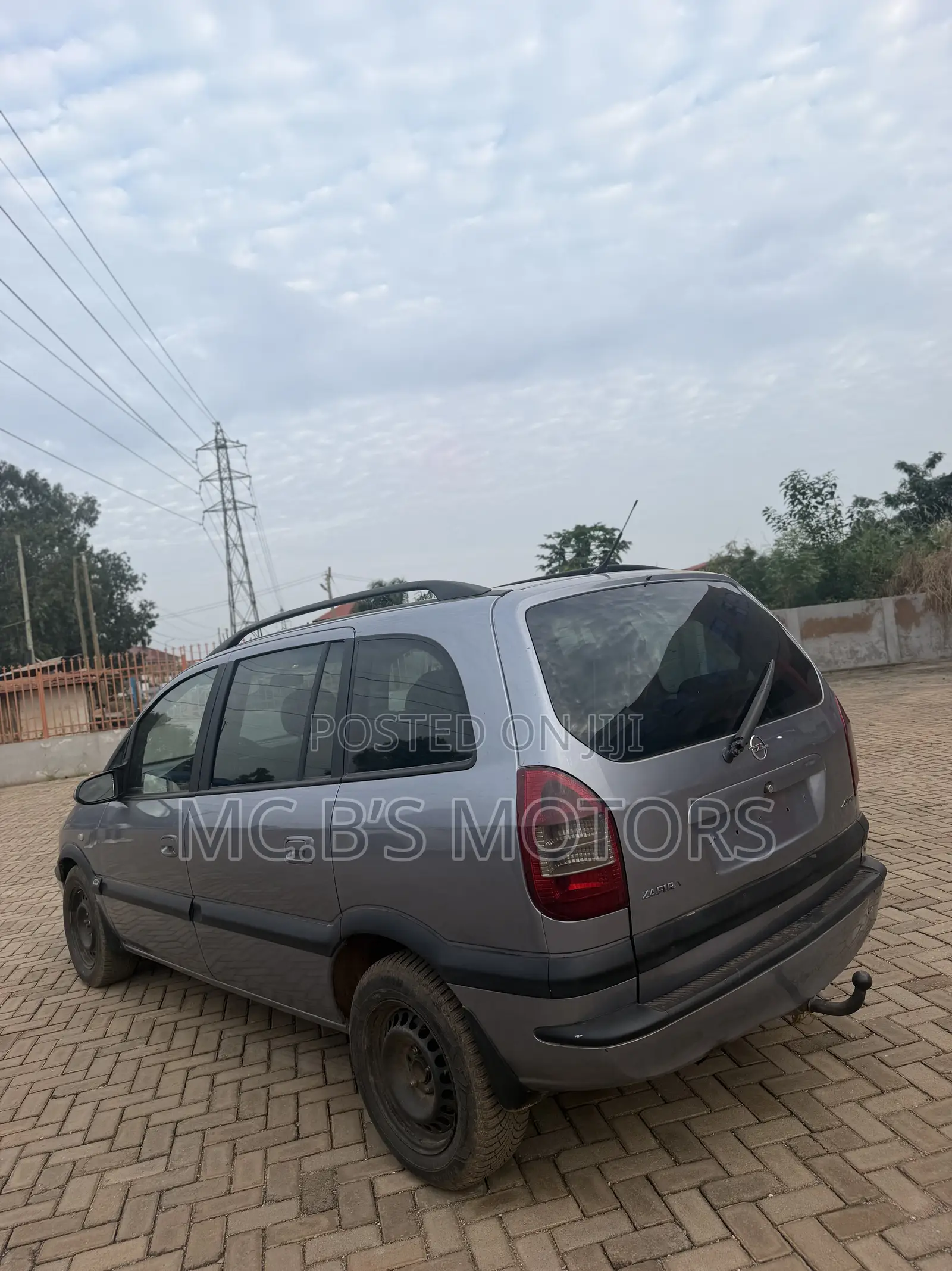 Opel Zafira Snowtrekker 2000 Gray