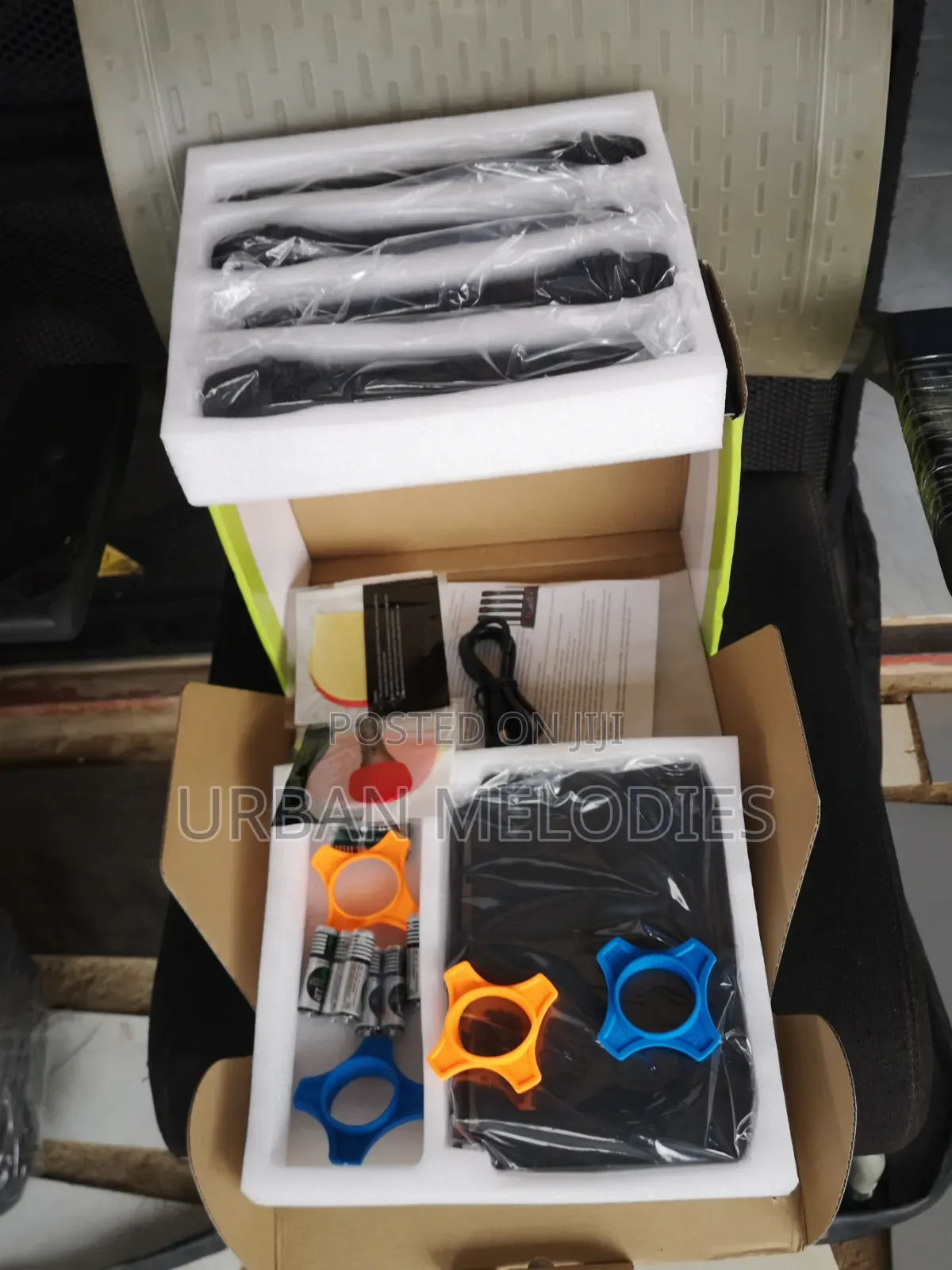 UHF Professional Wireless Microphone System