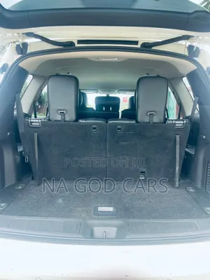 Nissan Pathfinder 2017 White