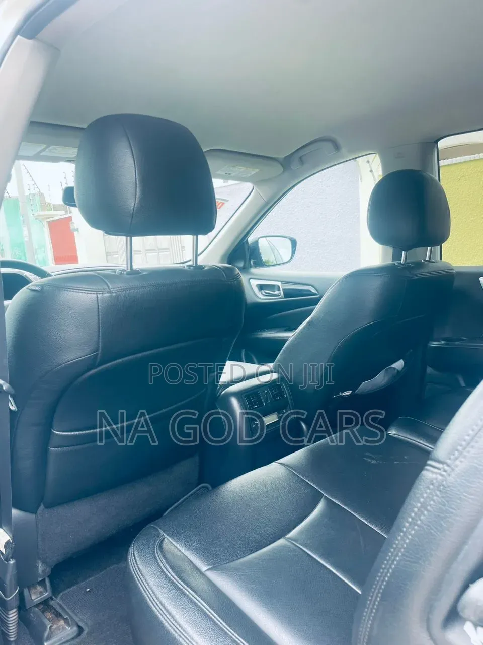 Nissan Pathfinder 2017 White