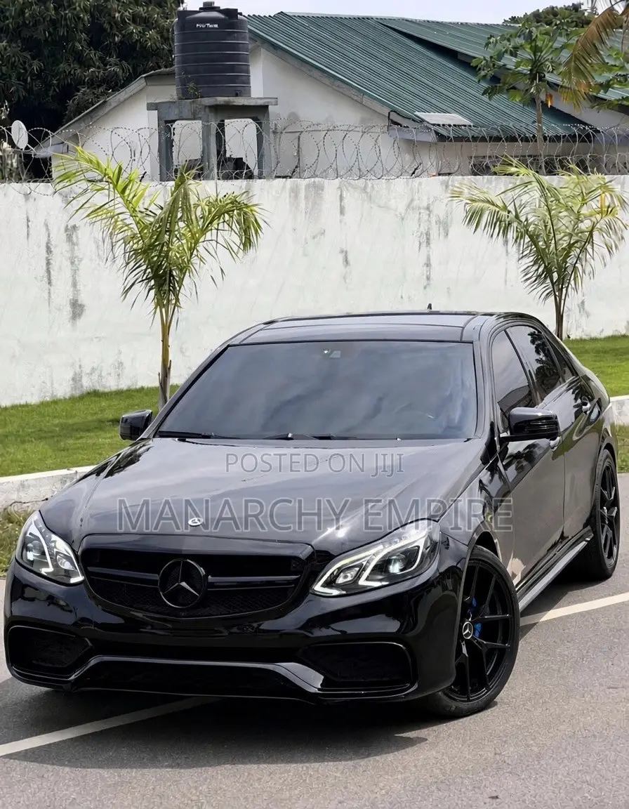 Mercedes-Benz E350 Base 4Matic Sedan AWD (3.5L 6cyl 7A) 2016 Black