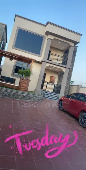 4bdrm House in Kwabenya for rent