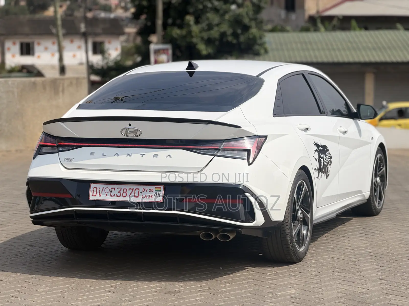 Hyundai Elantra Limited 2021 White