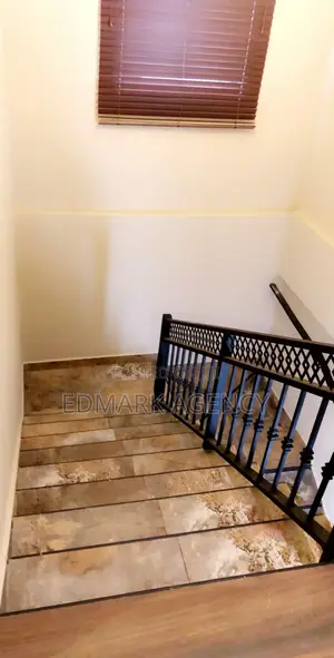 4bdrm House in Kwabenya for rent
