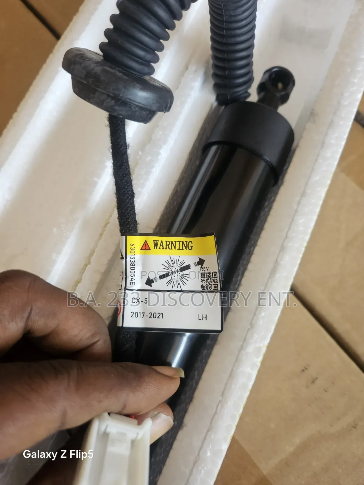 Mazda CX/2020/2021 Electronic Boot Shocks