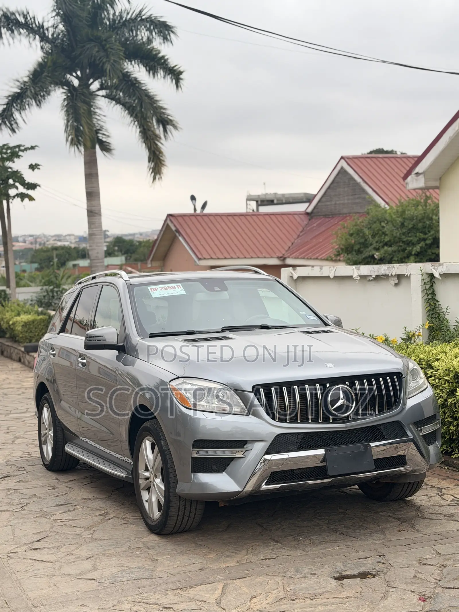 Mercedes-Benz M Class ML350 4MATIC 4dr SUV AWD (3.5L 6cyl 7A) 2015 Gray