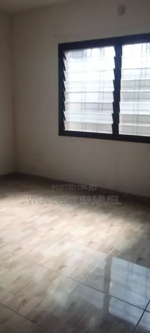 3bdrm House in Sakumono for rent