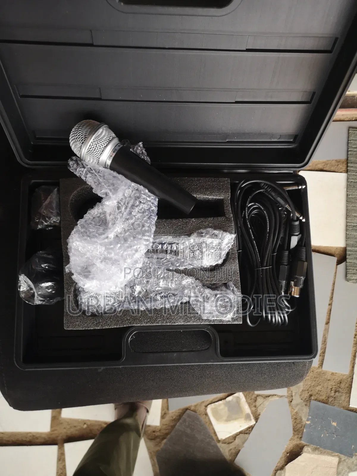 Soundlab Dynamic Vocal Microphone Kit