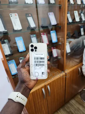 New Apple iPhone 12 Pro 128 GB Gold