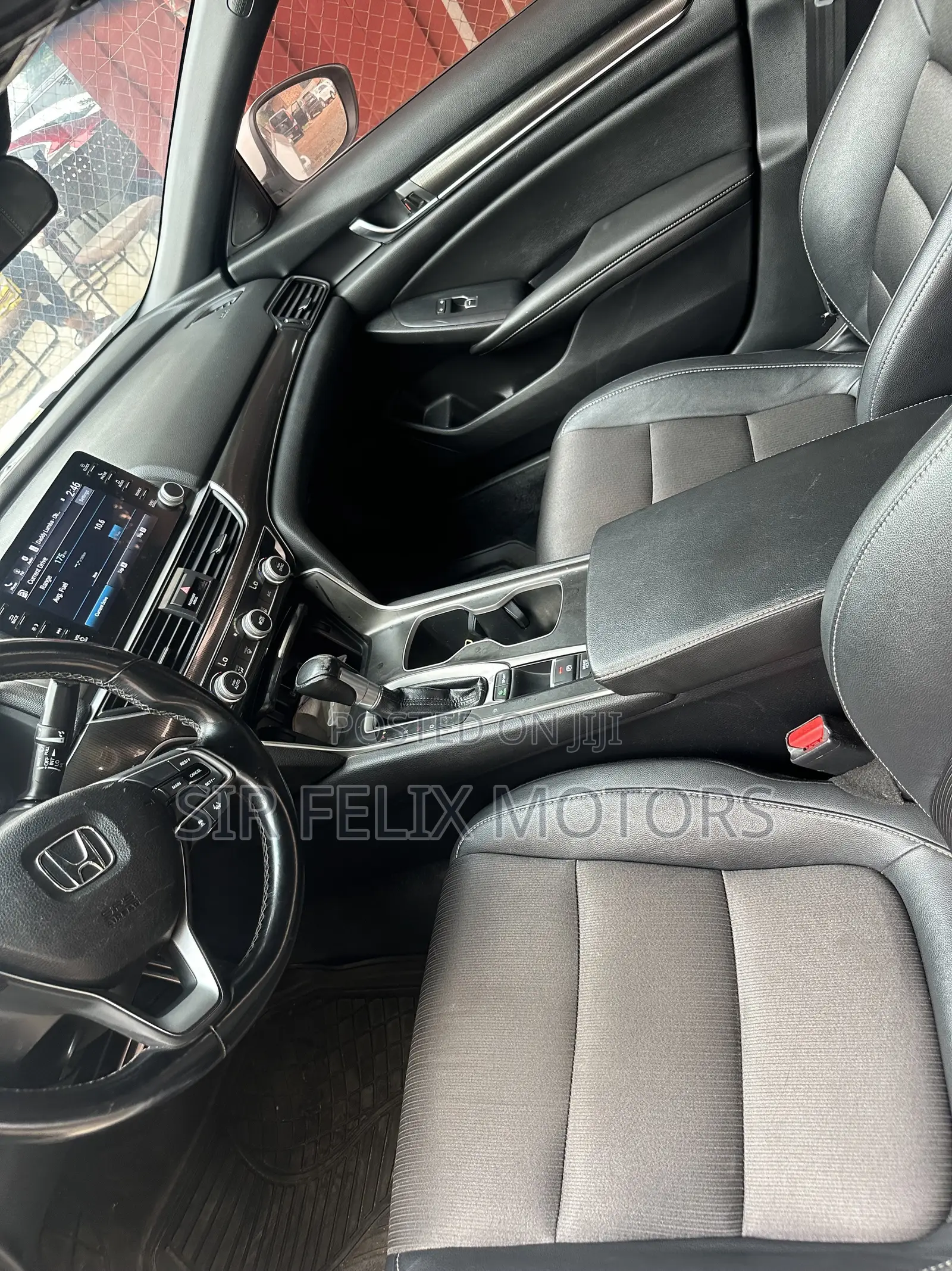 Honda Accord Sport (1.5L 4cyl Turbo CVT) 2019 White