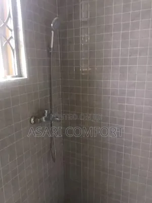 1bdrm Apartment in Cool, Ola Achool Area for rent