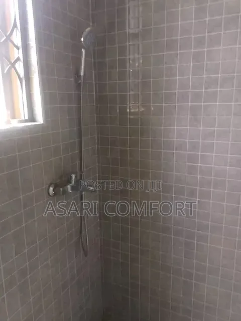 1bdrm Apartment in Cool, Ola Achool Area for rent