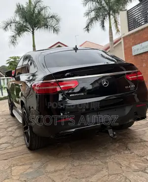 Mercedes-Benz GLE-Class 2019 Black