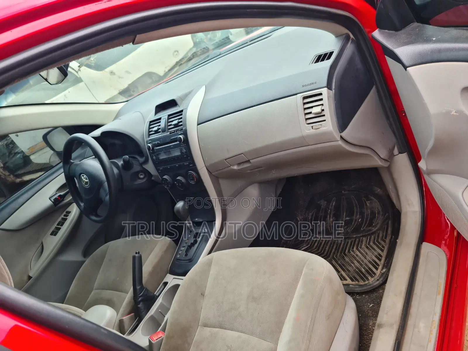 Toyota Corolla 2013 Red