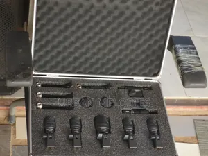 Behringer BC1200 Professional 7-Piece Drum Microphone Set.