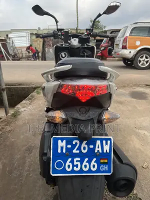 Yamaha 2017 White