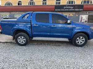 Toyota Hilux 2008 Blue
