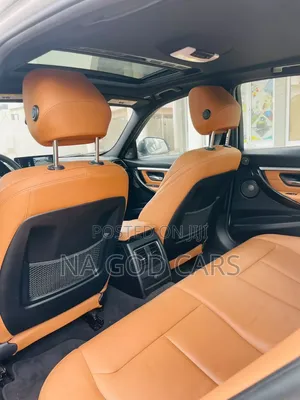 BMW 330i 2019 White