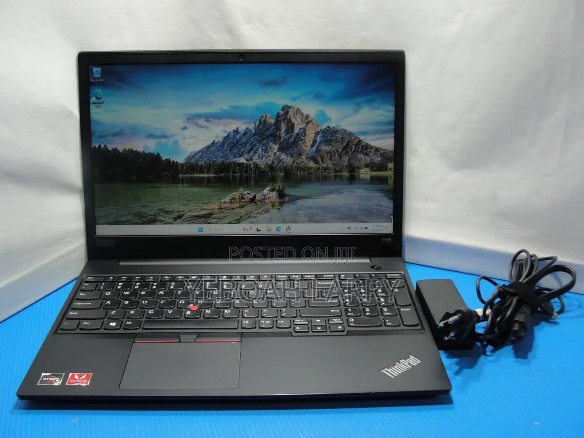 Laptop Lenovo ThinkPad E585 8GB Intel Core i7 HDD+SSD 500GB