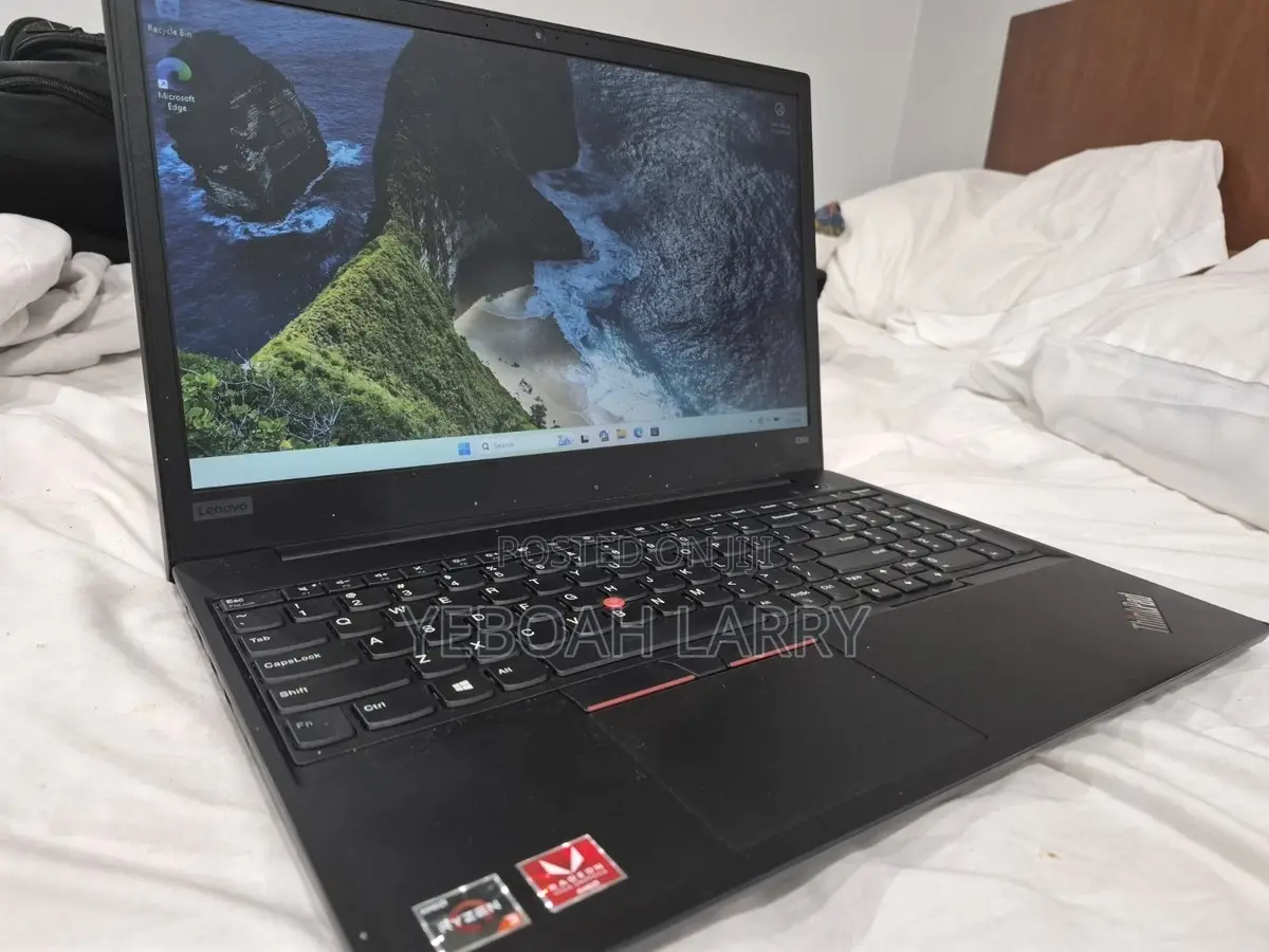 Laptop Lenovo ThinkPad E585 8GB Intel Core i7 HDD+SSD 500GB