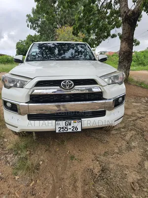Toyota 4-Runner 2015 White