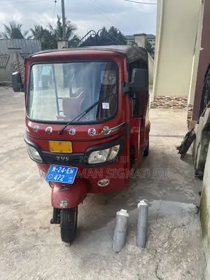 TVS King Cargo 2024 Red
