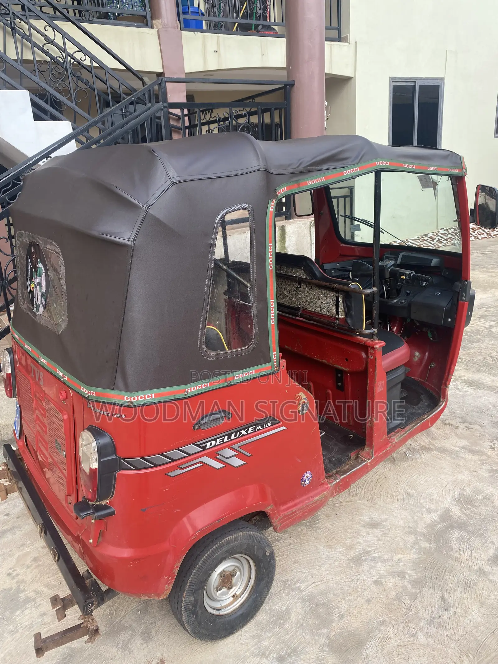 TVS King Cargo 2024 Red