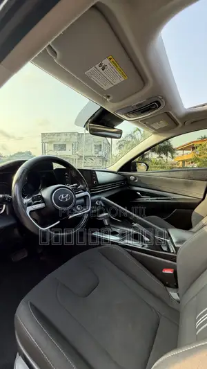 Hyundai Elantra SEL 2022 Black