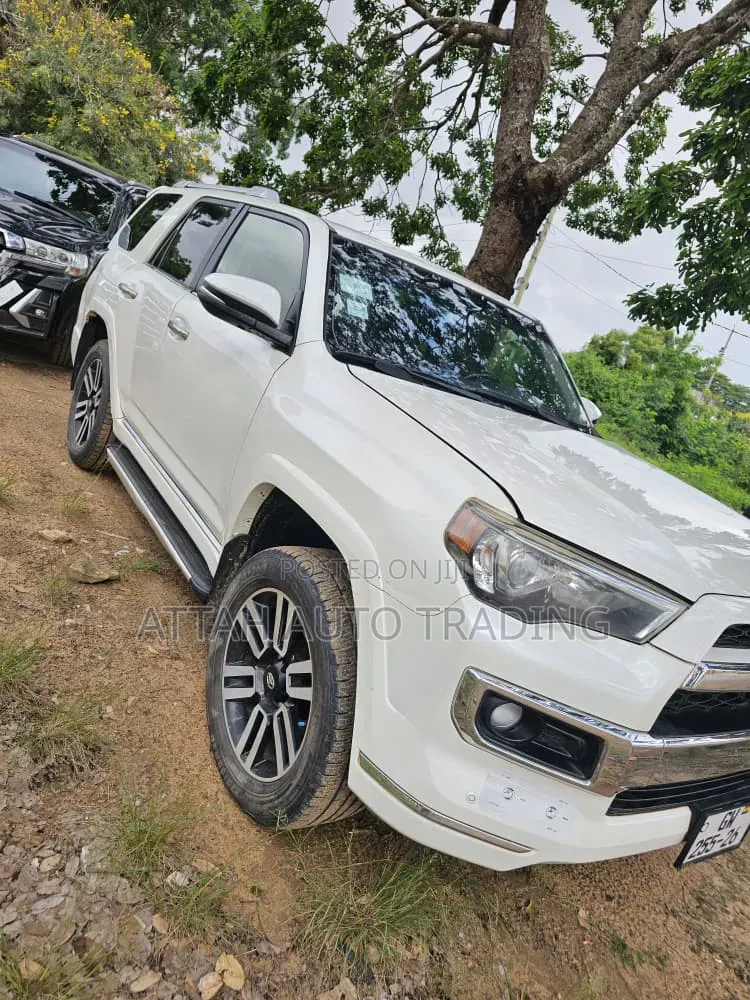 Toyota 4-Runner 2015 White
