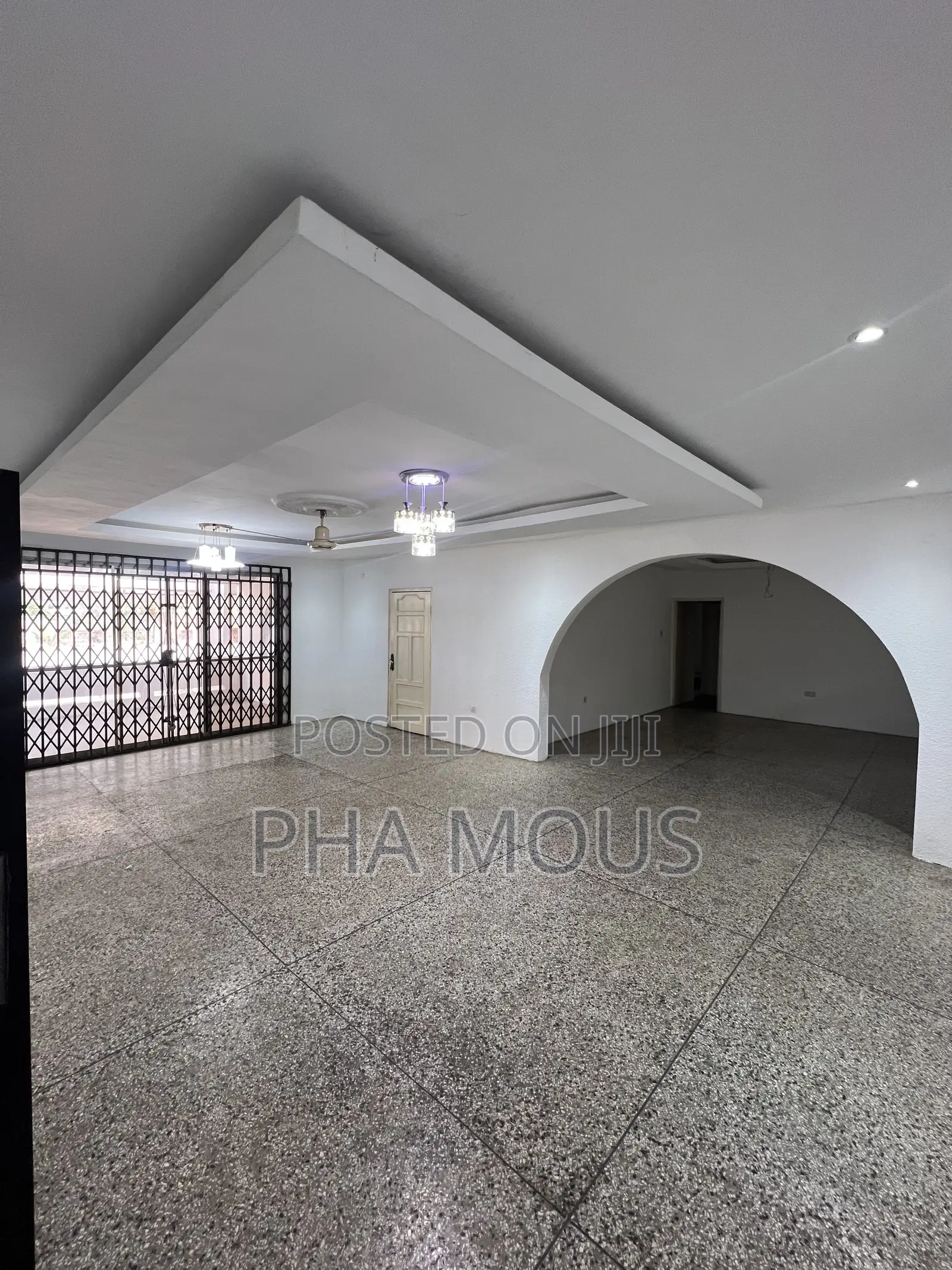 3bdrm Apartment in Achimota for rent