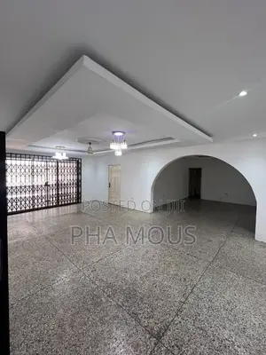 3bdrm Apartment in Achimota for rent