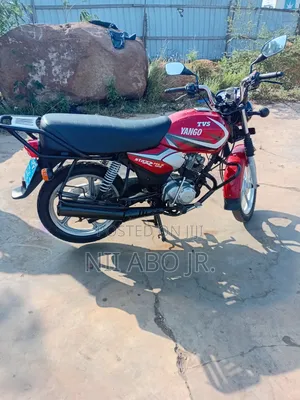 TVS HLX 125 2025 Red