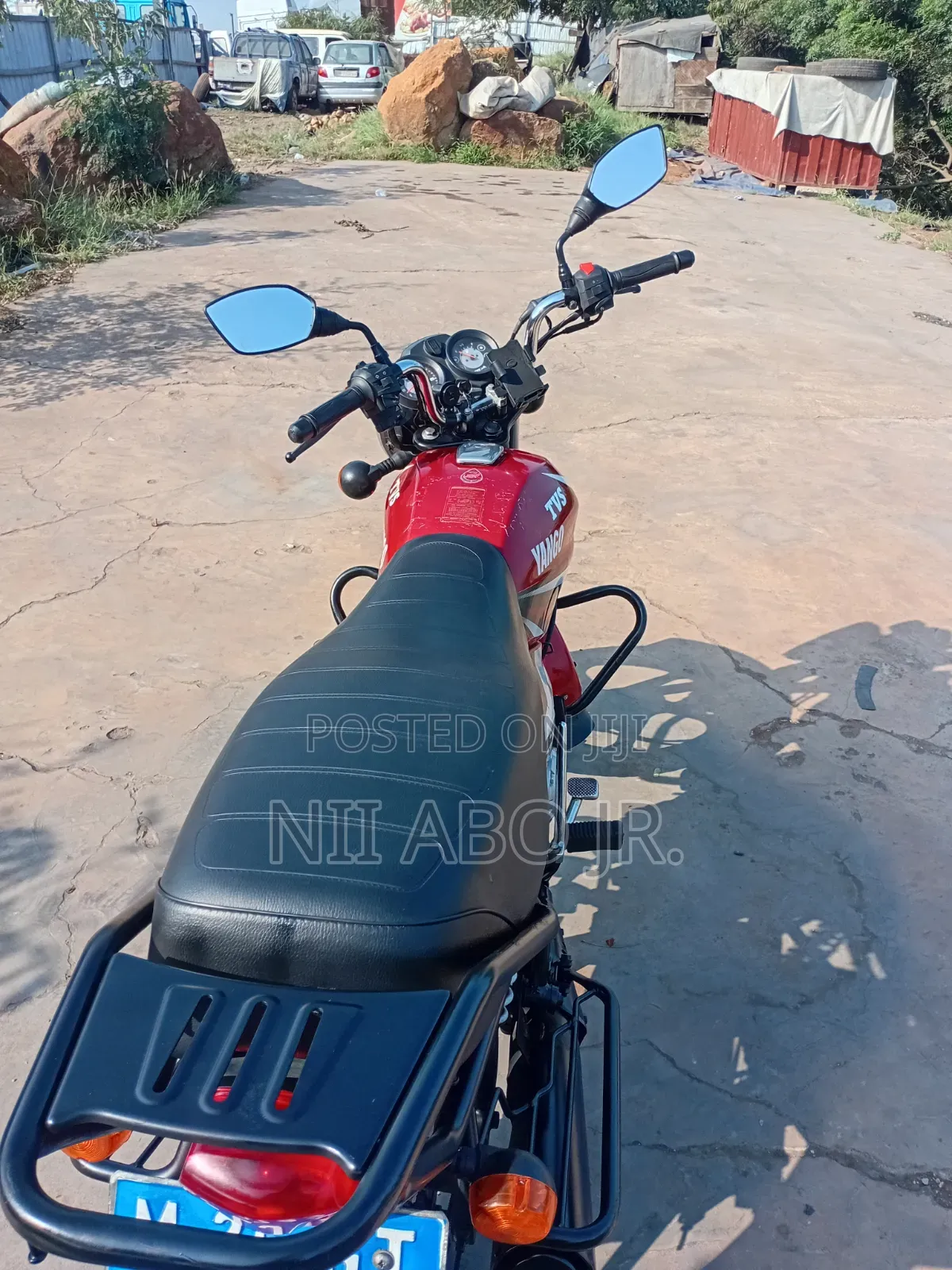 TVS HLX 125 2025 Red