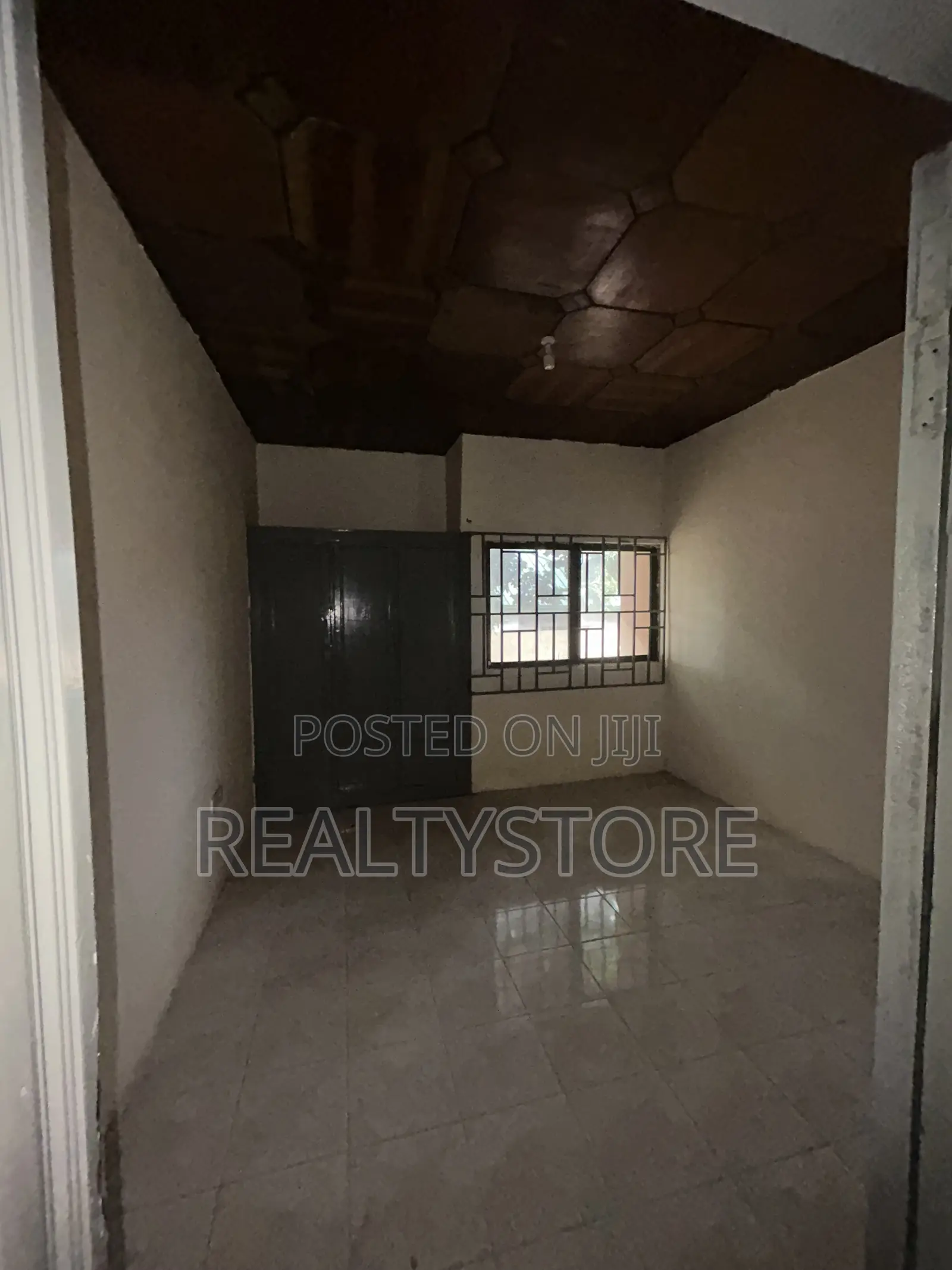 5bdrm House in Ashongman, Accra Metropolitan for rent