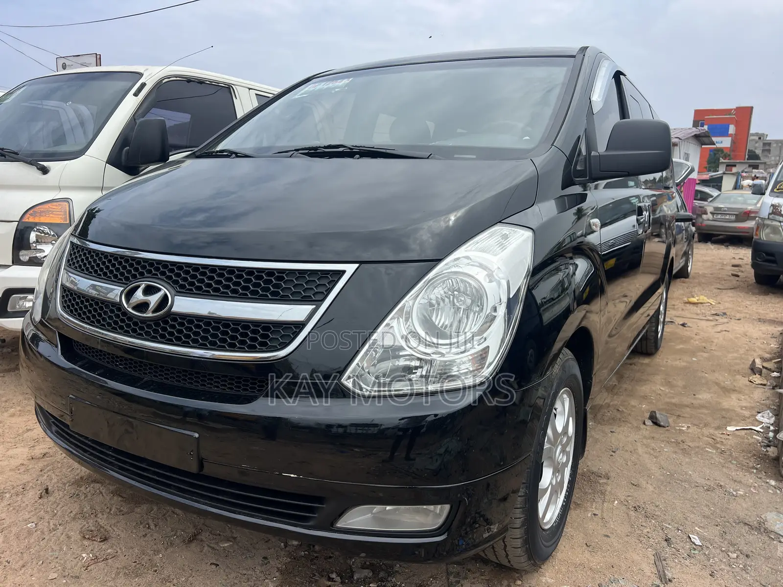 Hyundai Starex 2015 Black