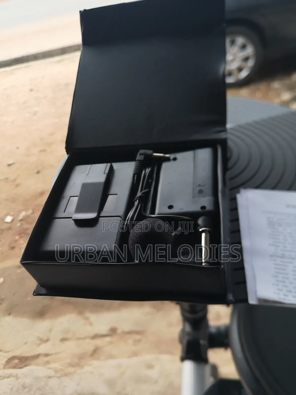 Wireless Lapel (Lavalier) Microphone System.