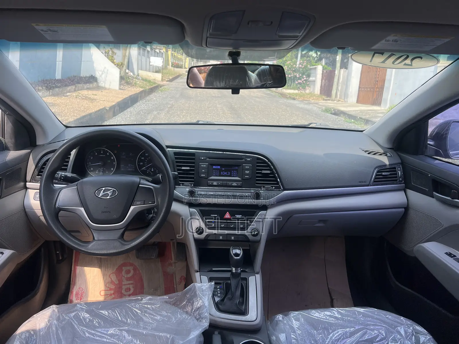 Hyundai Elantra 2017 Black