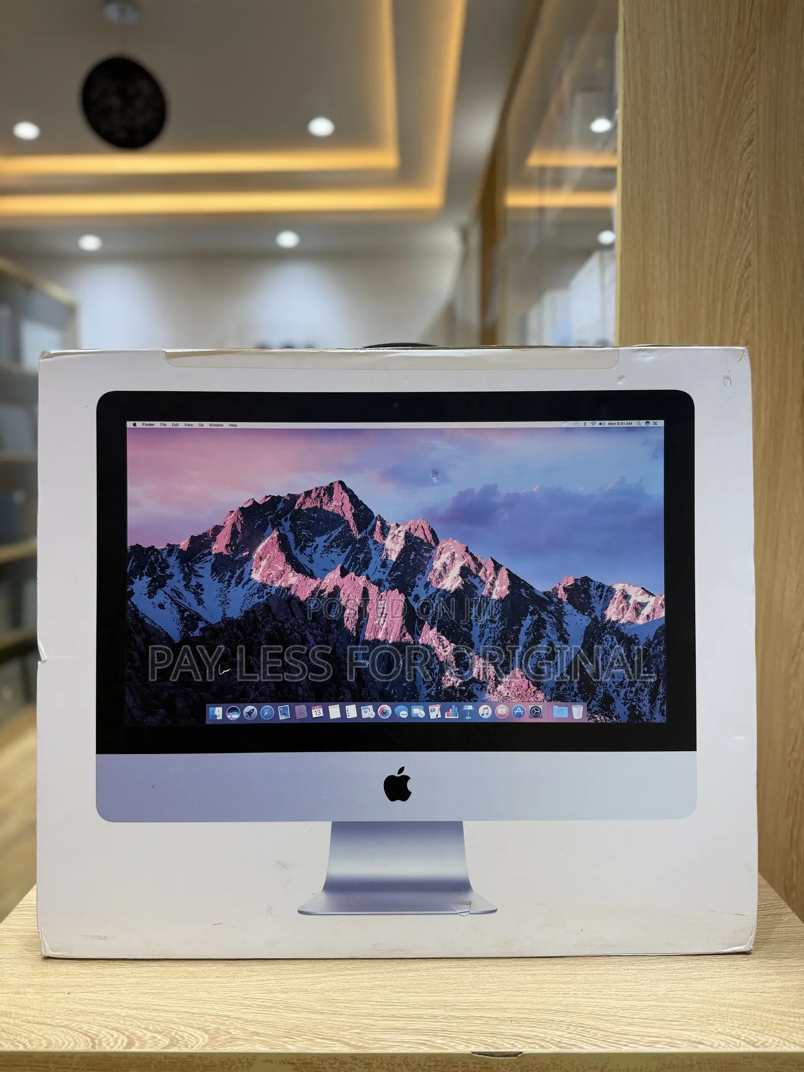 Desktop Computer Apple 8GB Intel Core i5 SSD 256GB