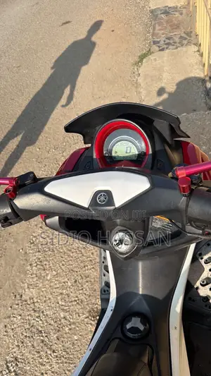 Yamaha NMAX 155 2016 Red