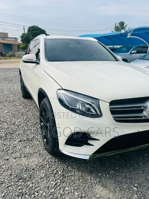 Mercedes-Benz GLC-Class 2019 White