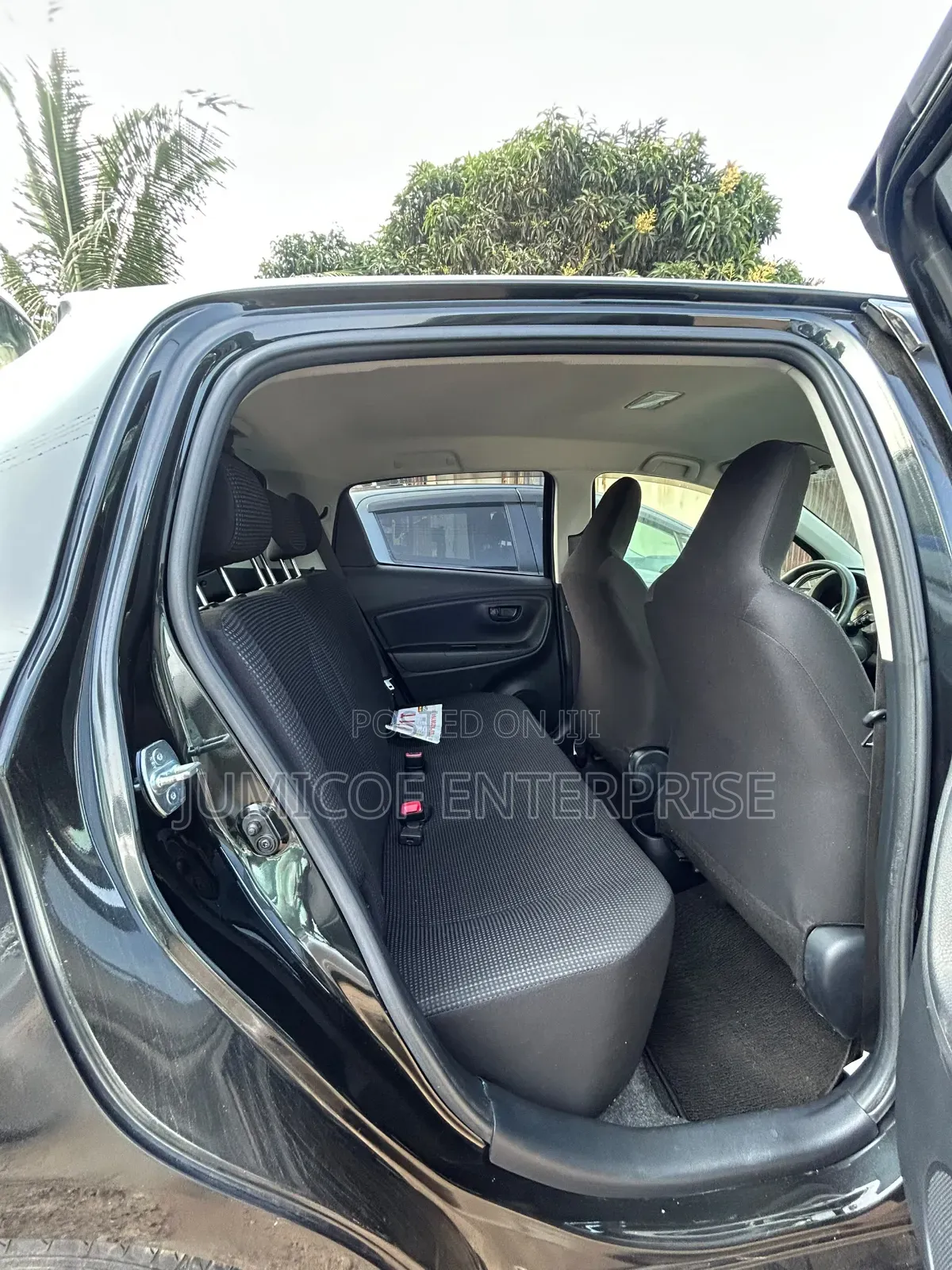 Toyota Vitz 2015 Black