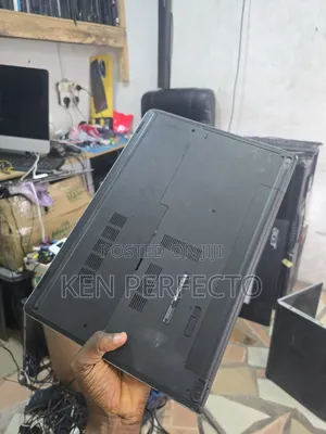 Laptop Dell Latitude 7480 8GB Intel Core i5 HDD 1T