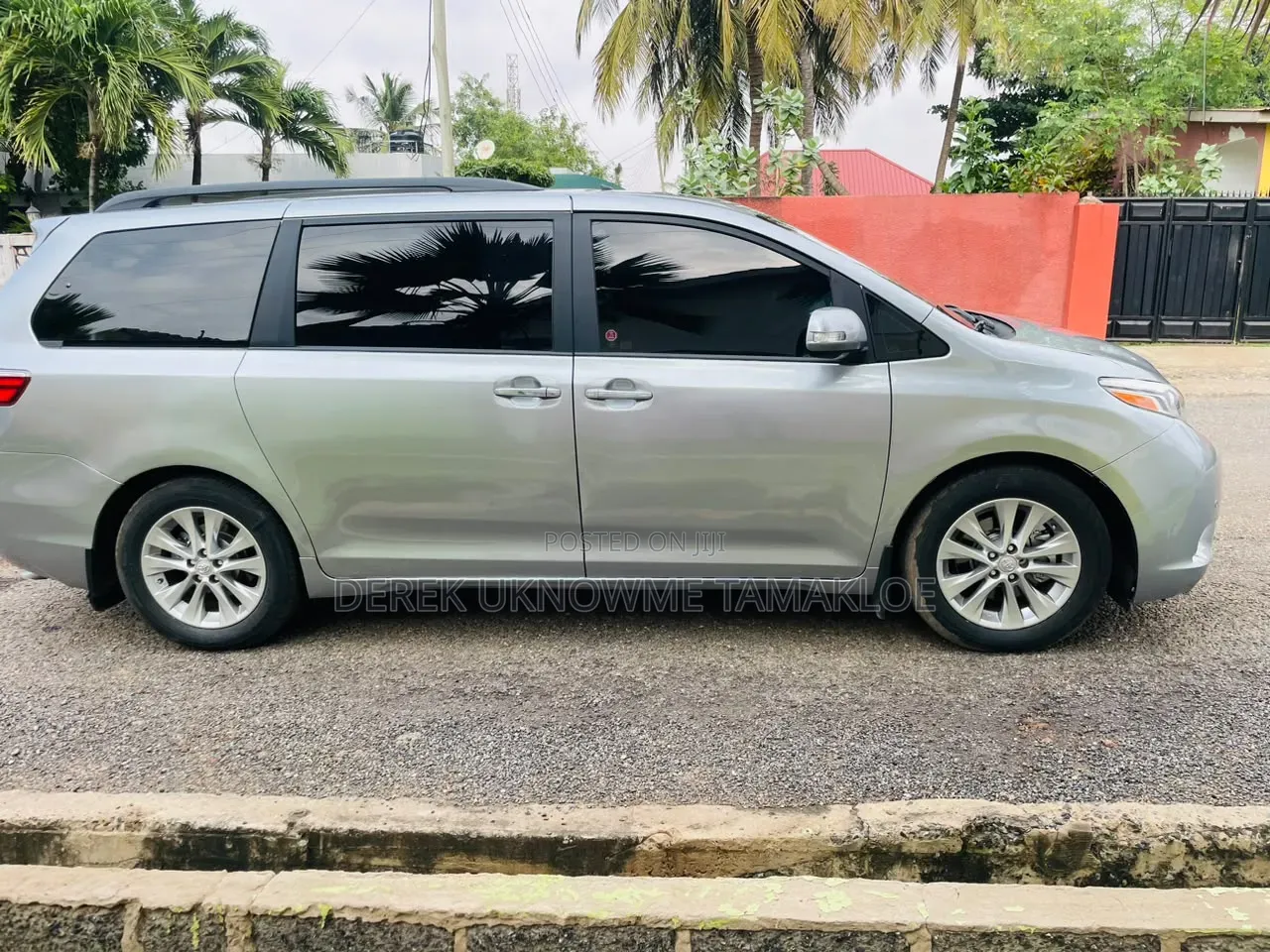 Toyota Sienna 2016 Gray