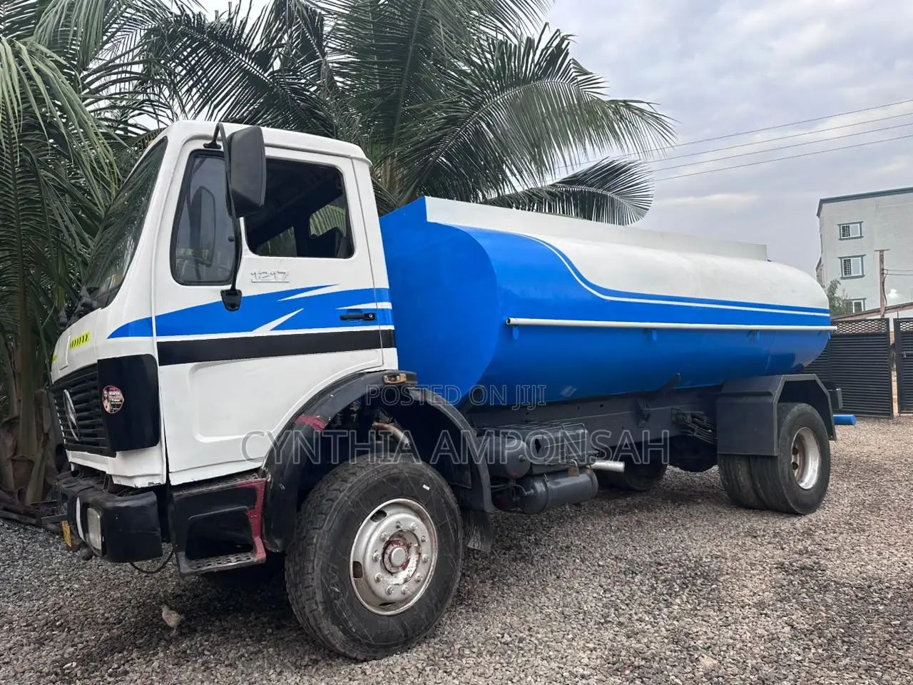 Water Tanker Car