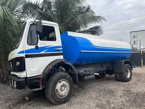 Water Tanker Car