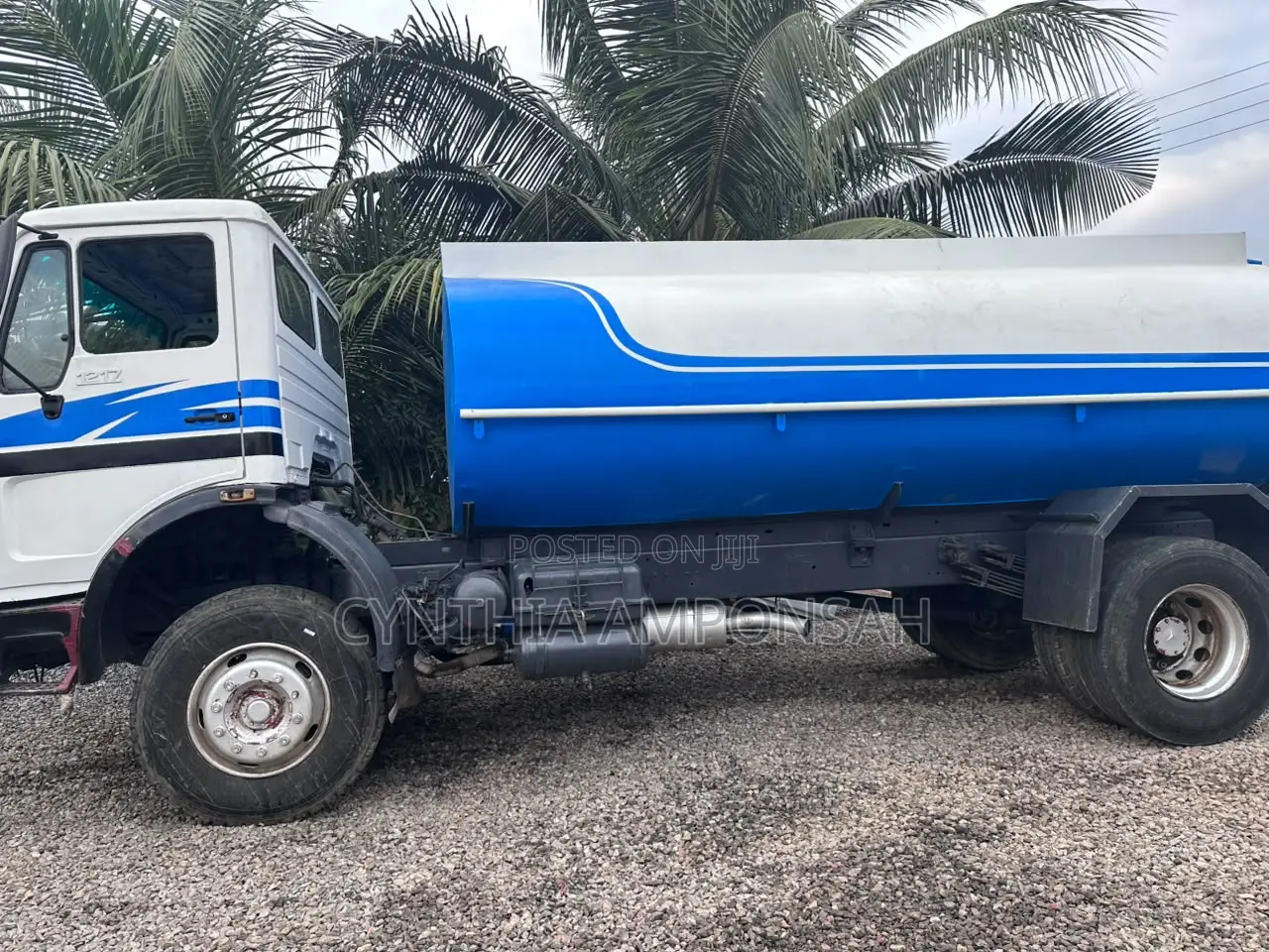 Water Tanker Car