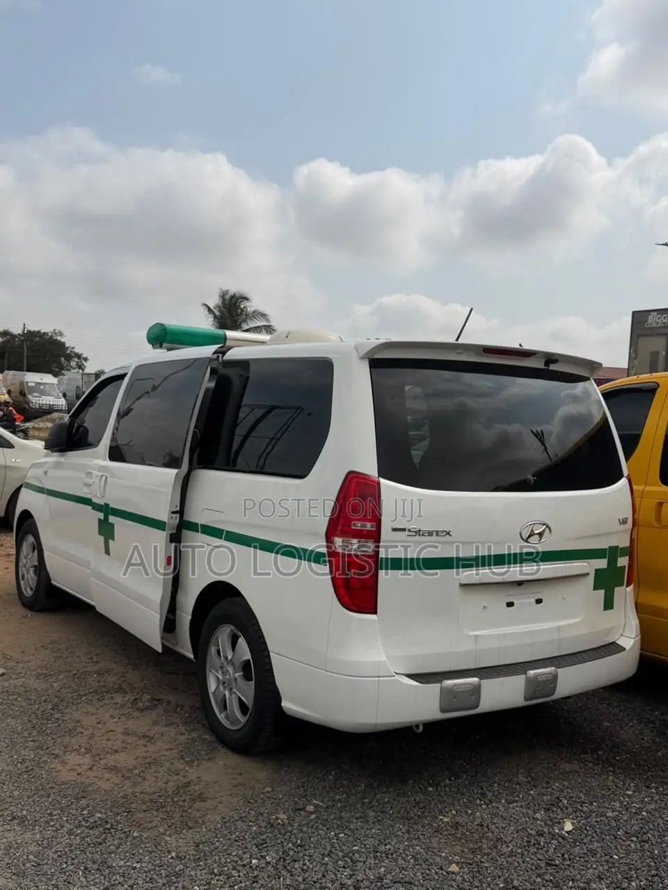 Hyundai H1 2019 White