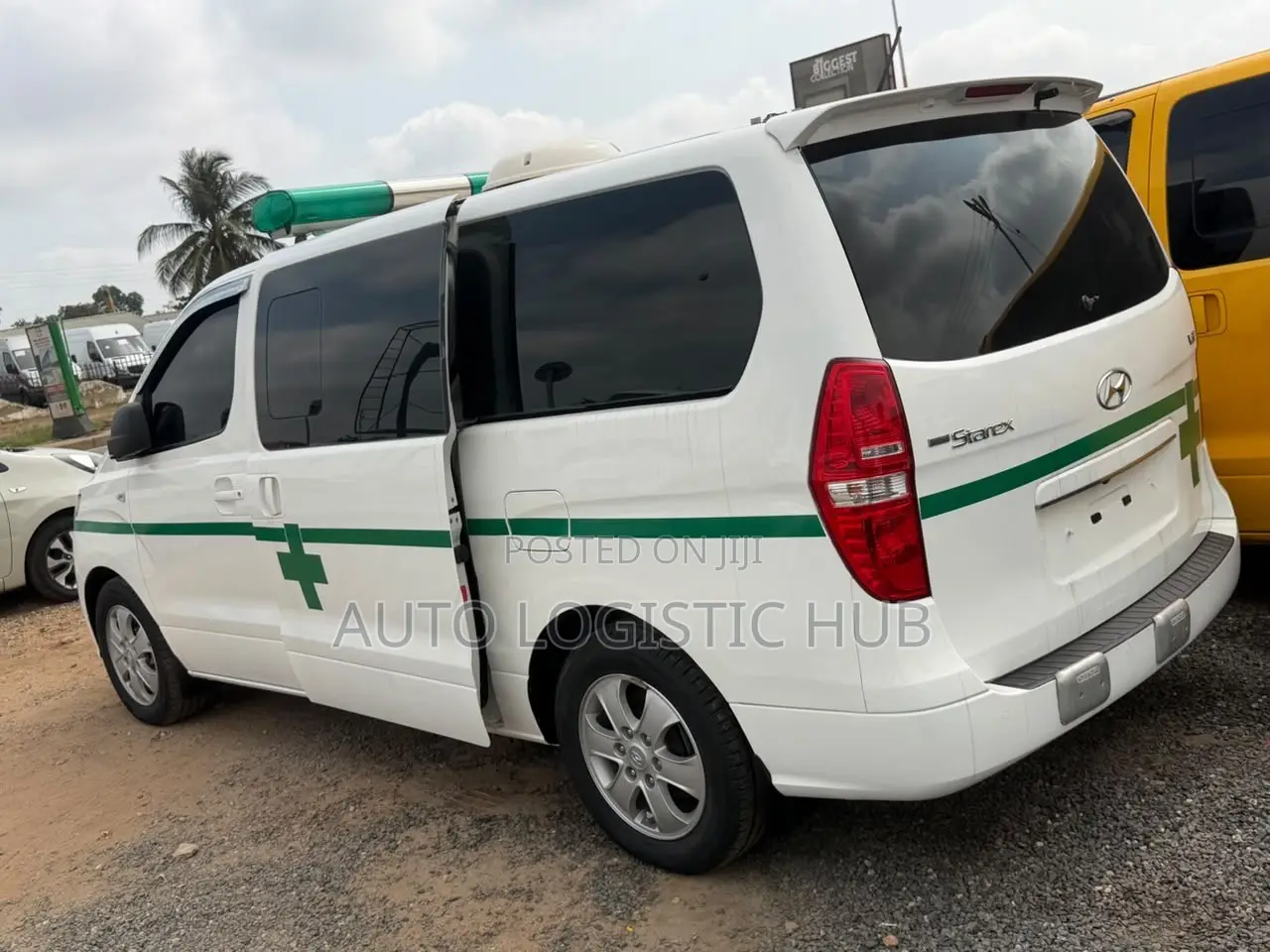 Hyundai H1 2019 White