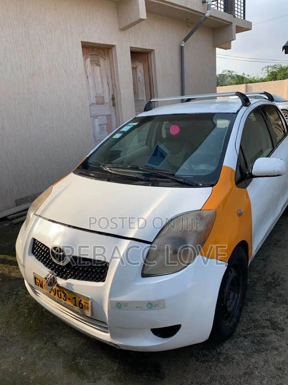 Toyota Yaris 2016 White