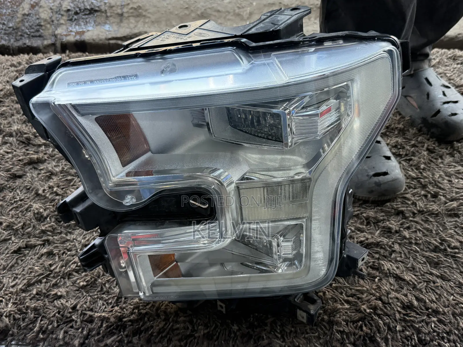 Ford F150 Headlight Pair